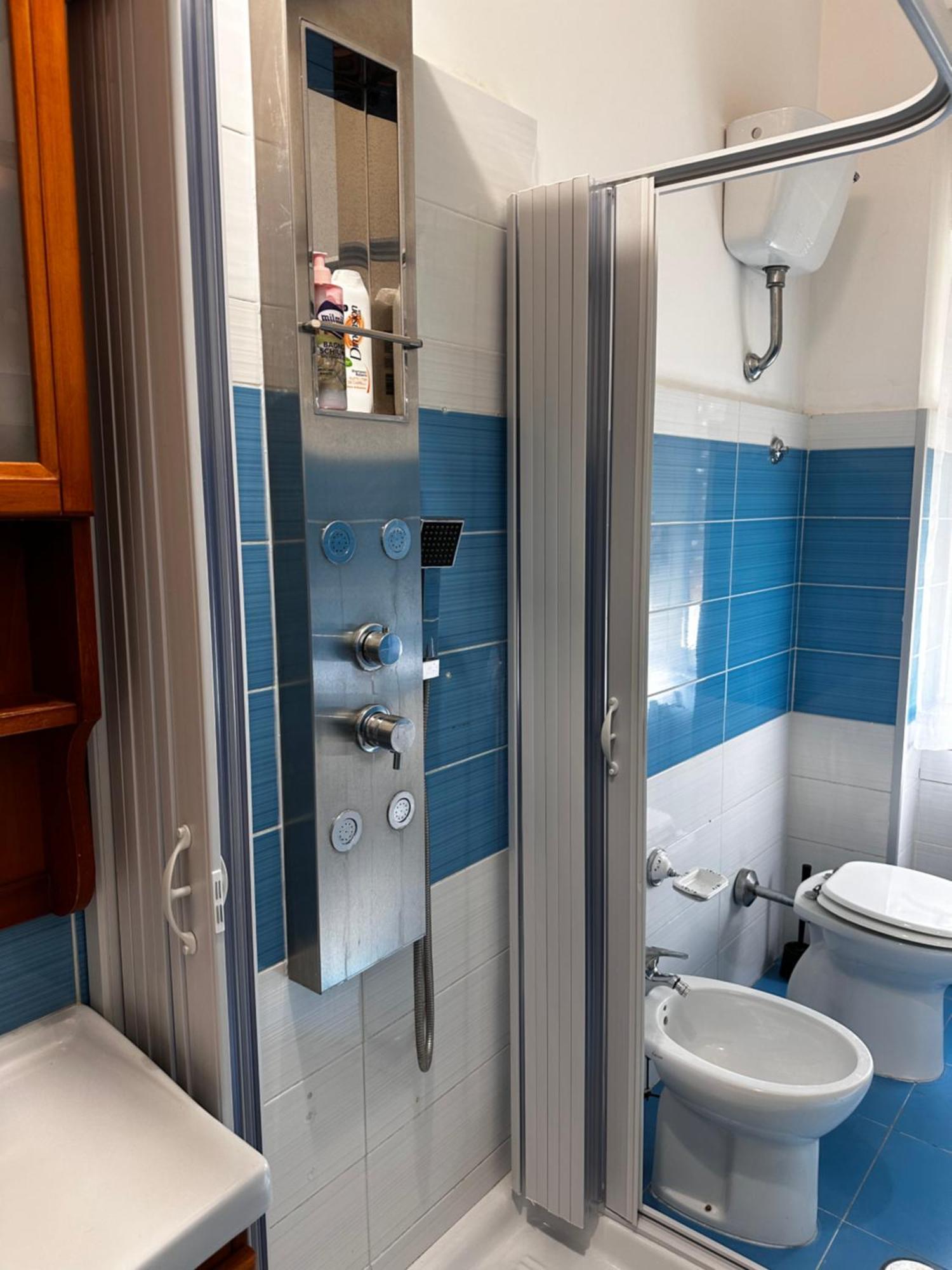 Casa Intera In Via Dell Epomeo 175 Appartement *